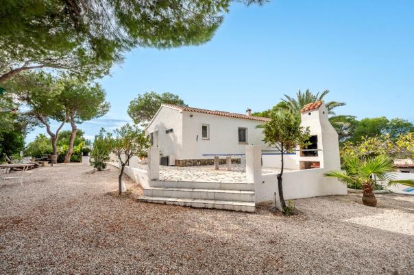 6 bed villa in Altea