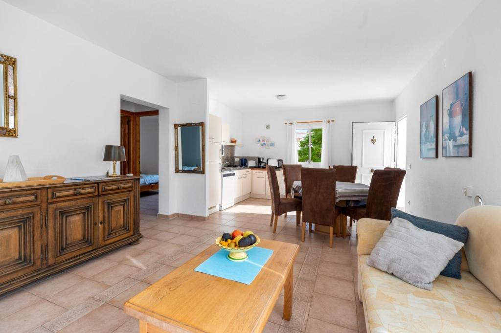 6 bed villa in Altea