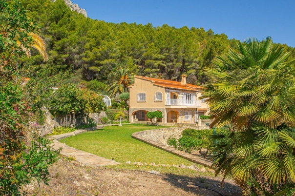 3 bed casa / chalet in Benissa
