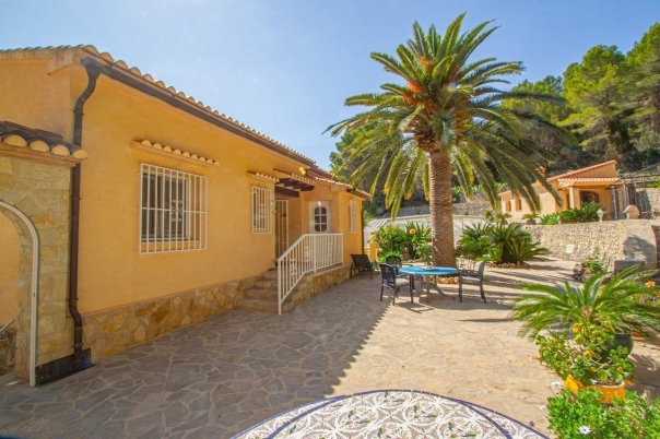 3 bed casa / chalet in Benissa