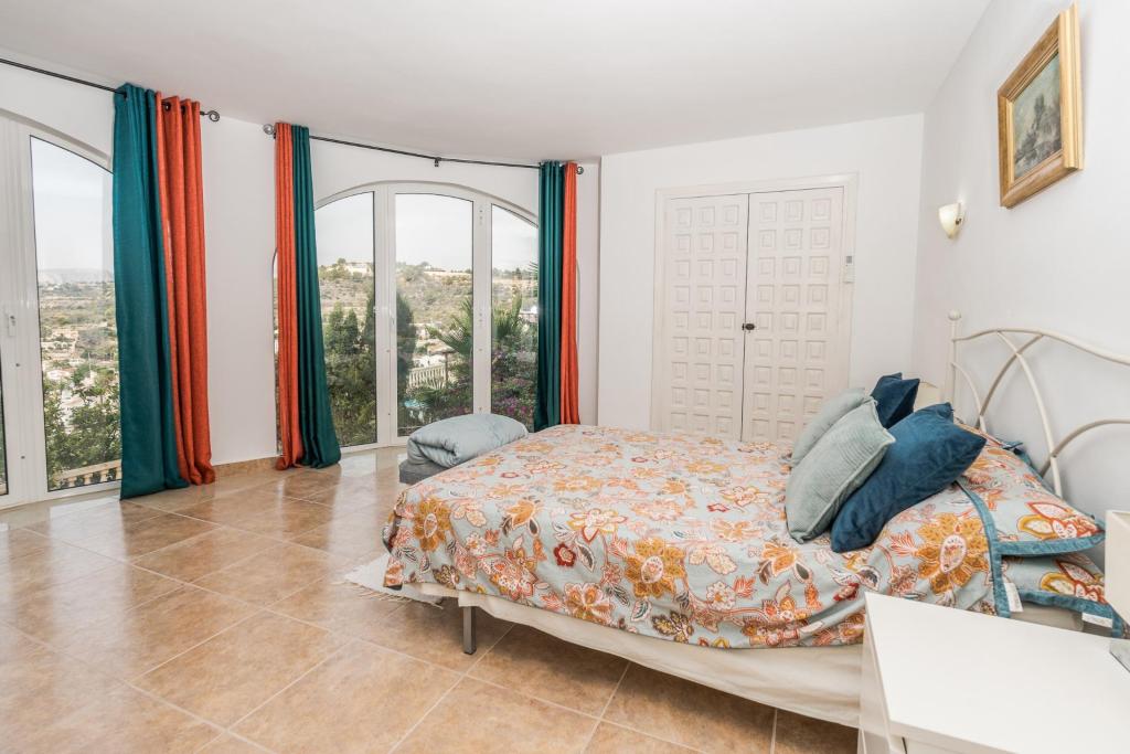 7 bed villa in Benissa
