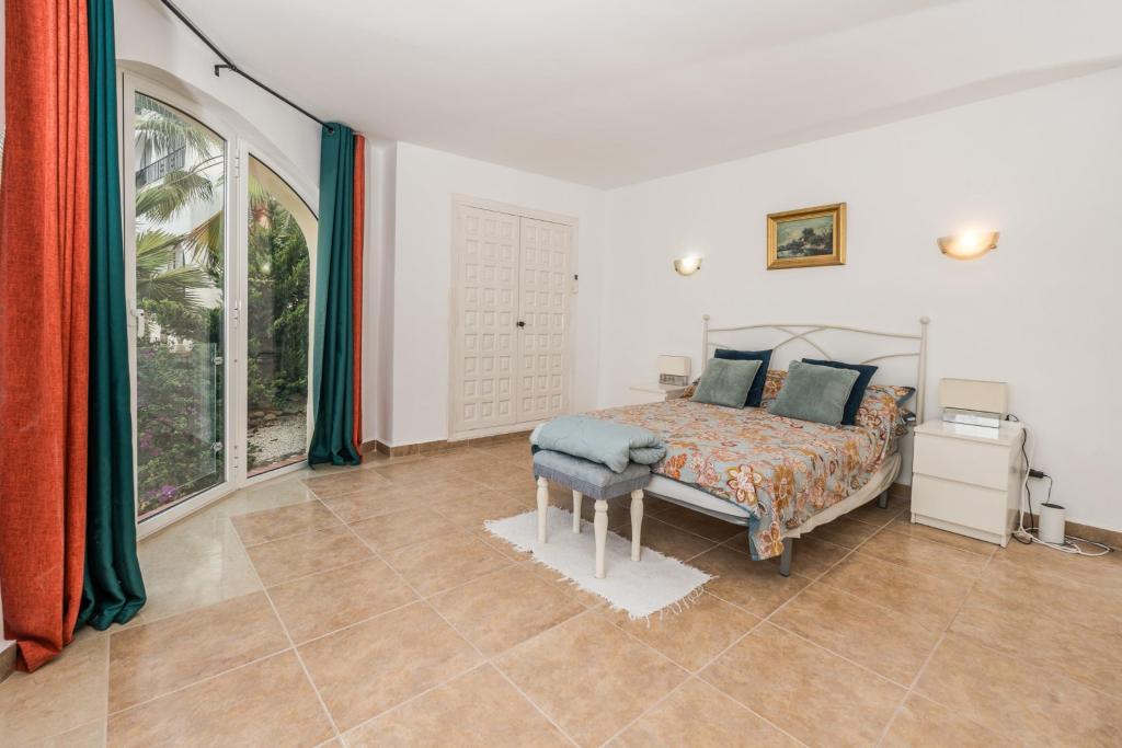 7 bed villa in Benissa