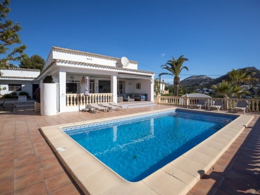 4 bed casa / chalet in Moraira