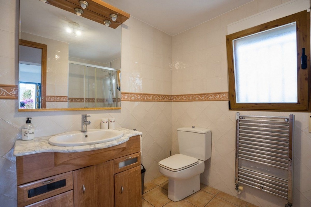 4 bed casa / chalet in Moraira