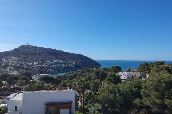 4 bed casa / chalet in Moraira