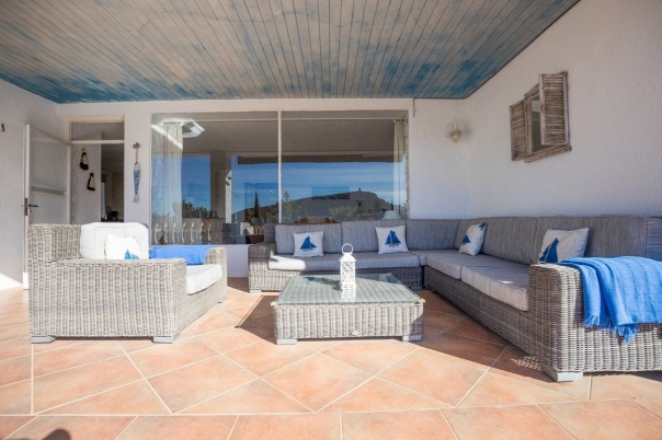 4 bed casa / chalet in Moraira