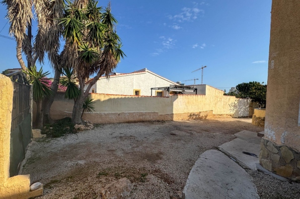6 bed casa / chalet in Calpe / Calp