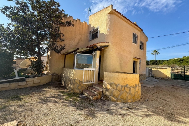 6 bed casa / chalet in Calpe / Calp