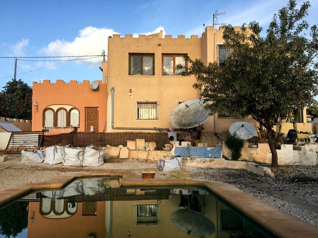 6 bed casa / chalet in Calpe / Calp
