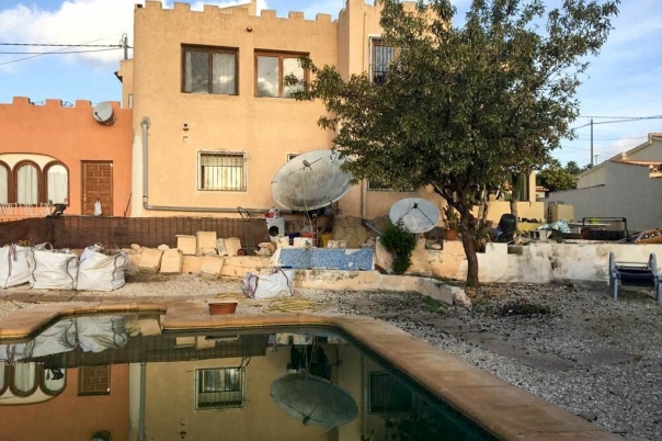 6 bed casa / chalet in Calpe / Calp