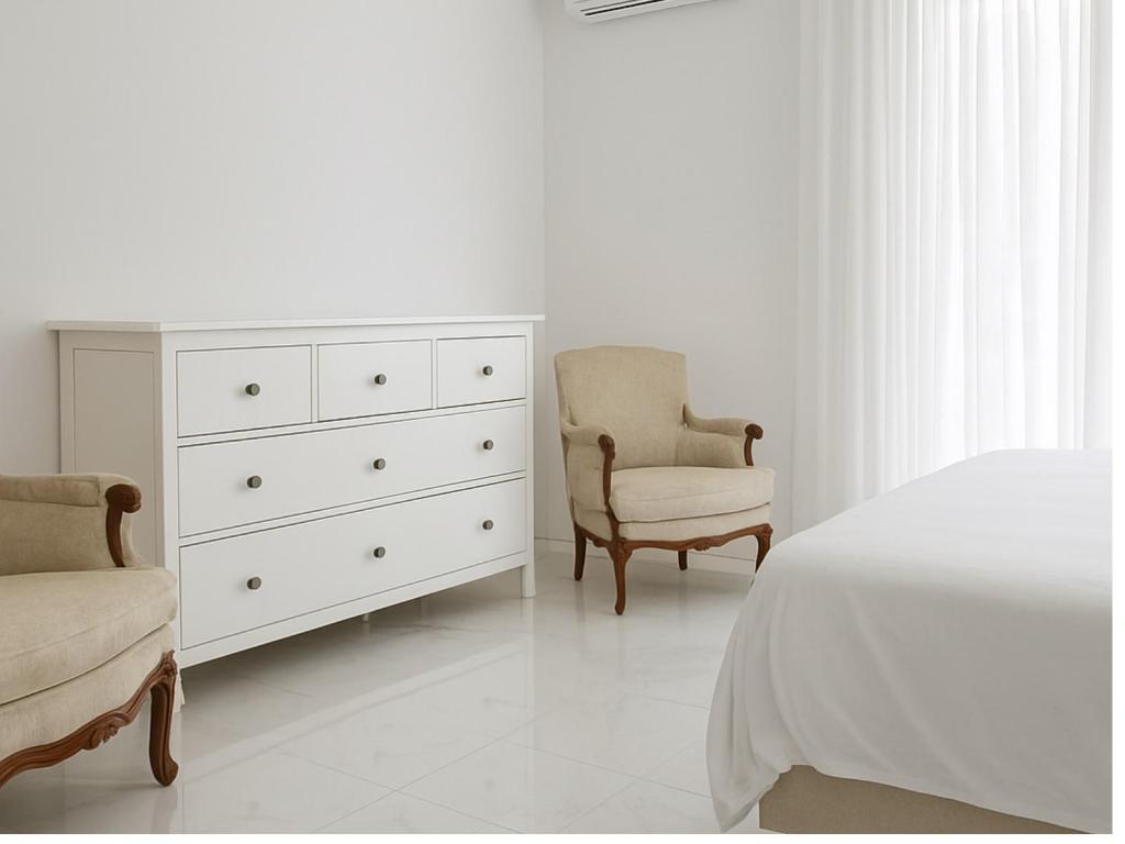5 bed villas in Denia