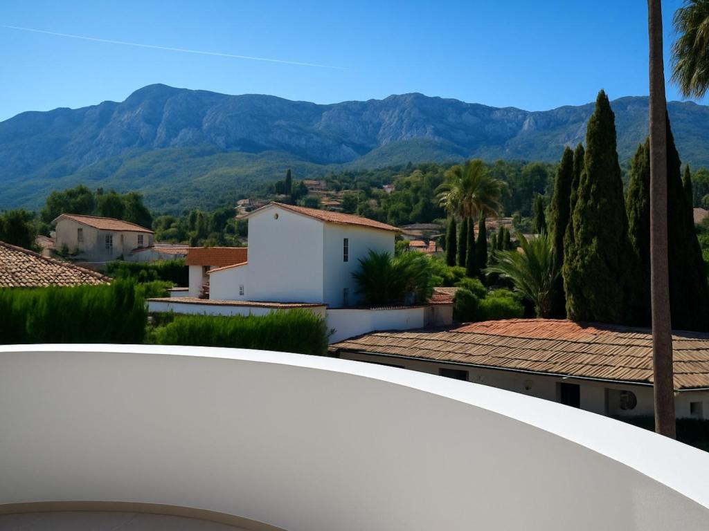 5 bed villas in Denia
