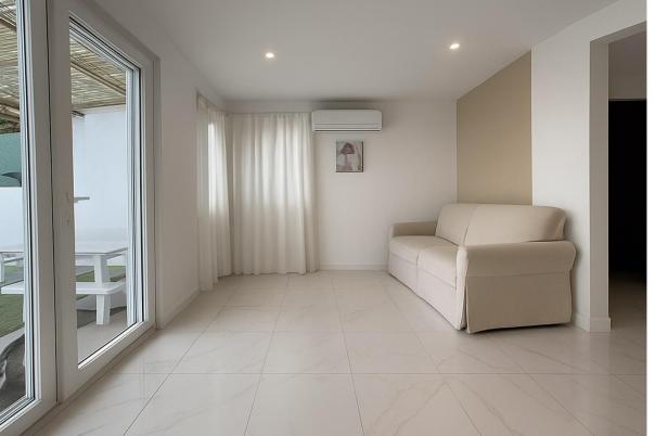 5 bed villas in Denia