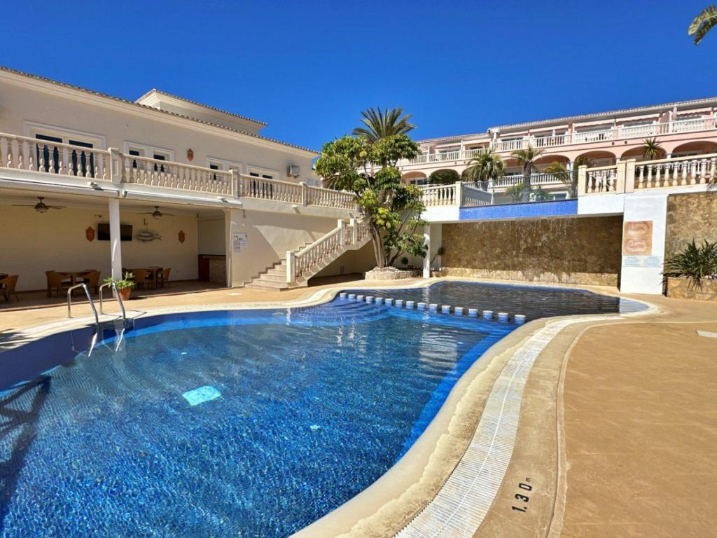 2 bed apartment in Benissa