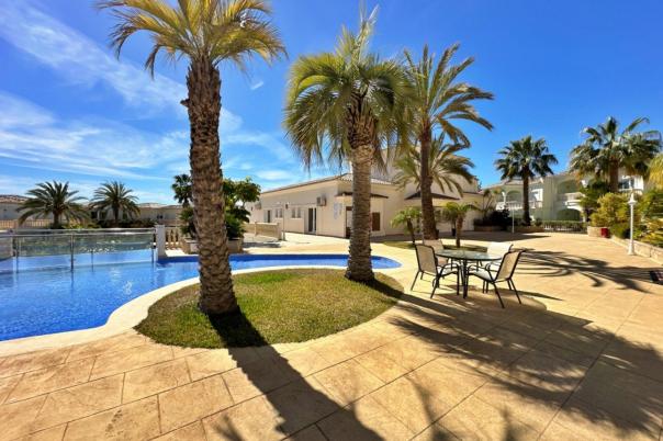 2 bed apartment in Benissa