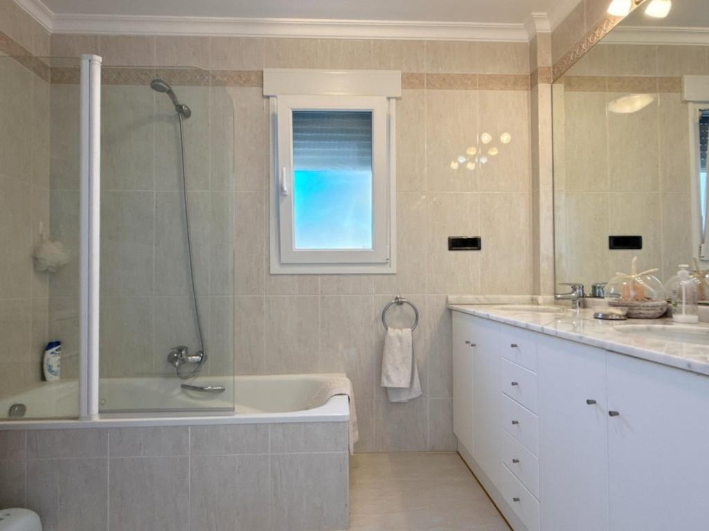 2 bed apartment in Benissa