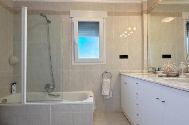 2 bed apartment in Benissa