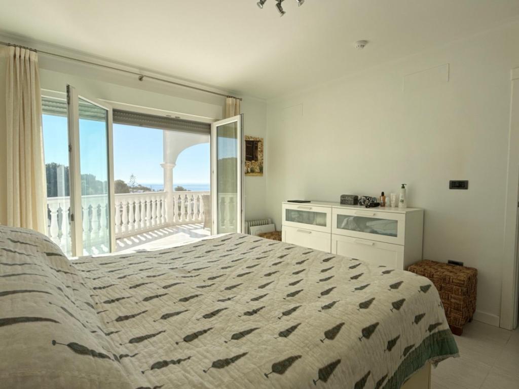 2 bed apartment in Benissa