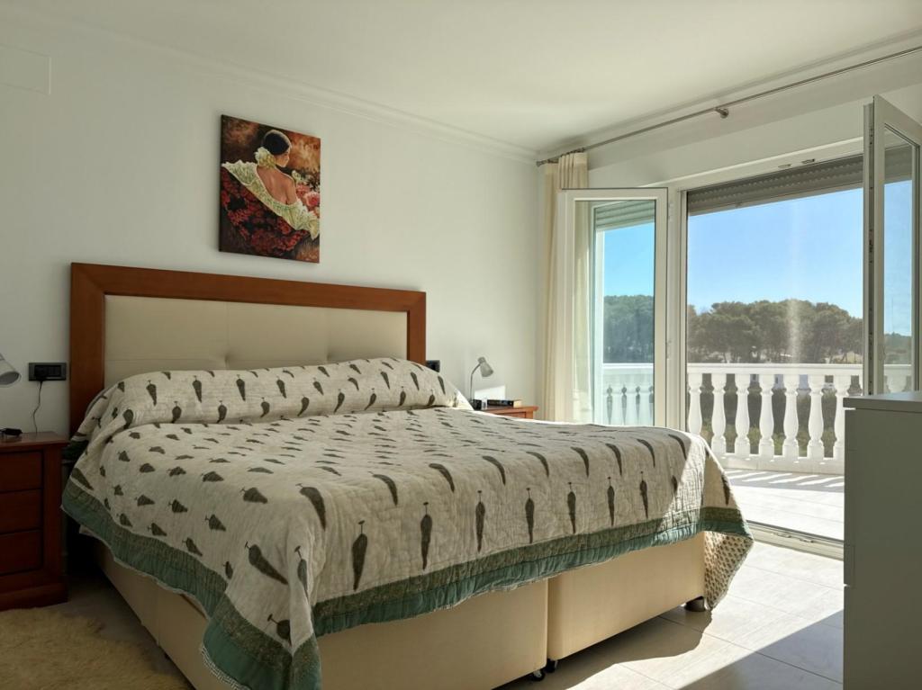 2 bed apartment in Benissa