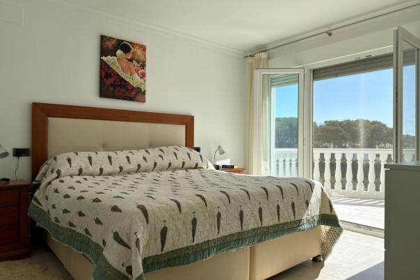 2 bed apartment in Benissa
