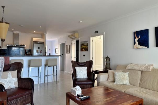 2 bed apartment in Benissa
