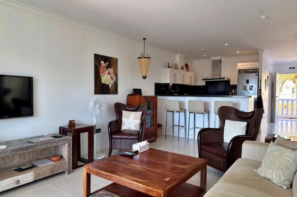 2 bed apartment in Benissa