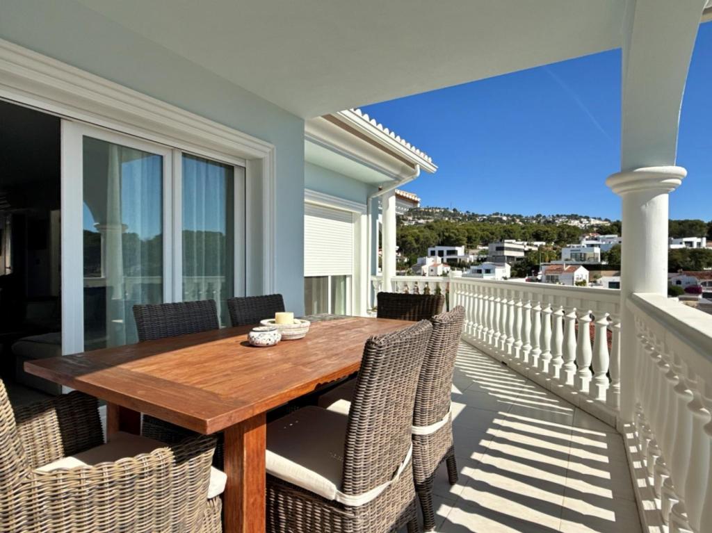 2 bed apartment in Benissa