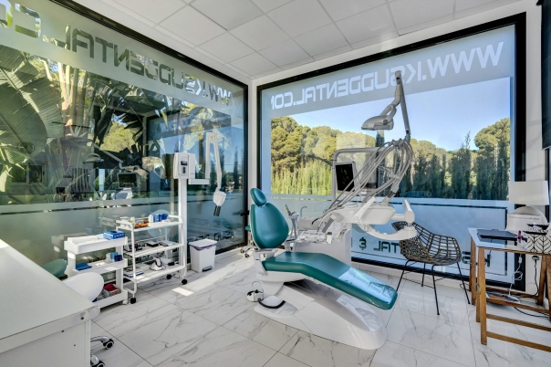 K Sud Dental Clinic - British Dentist Moraira