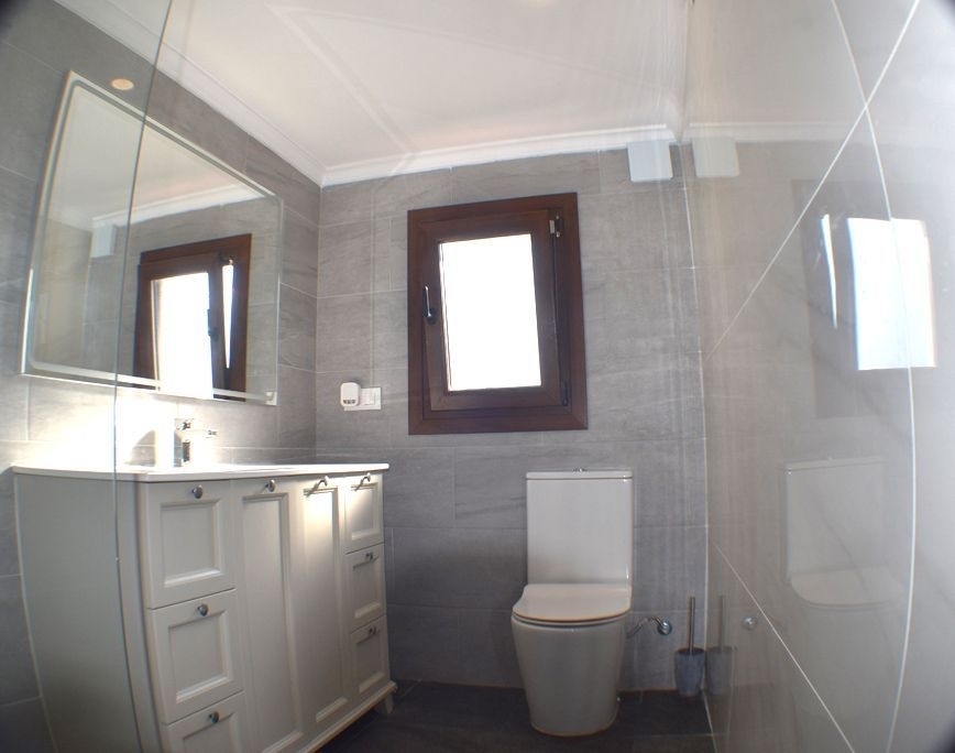 5 bed casa / chalet in Moraira