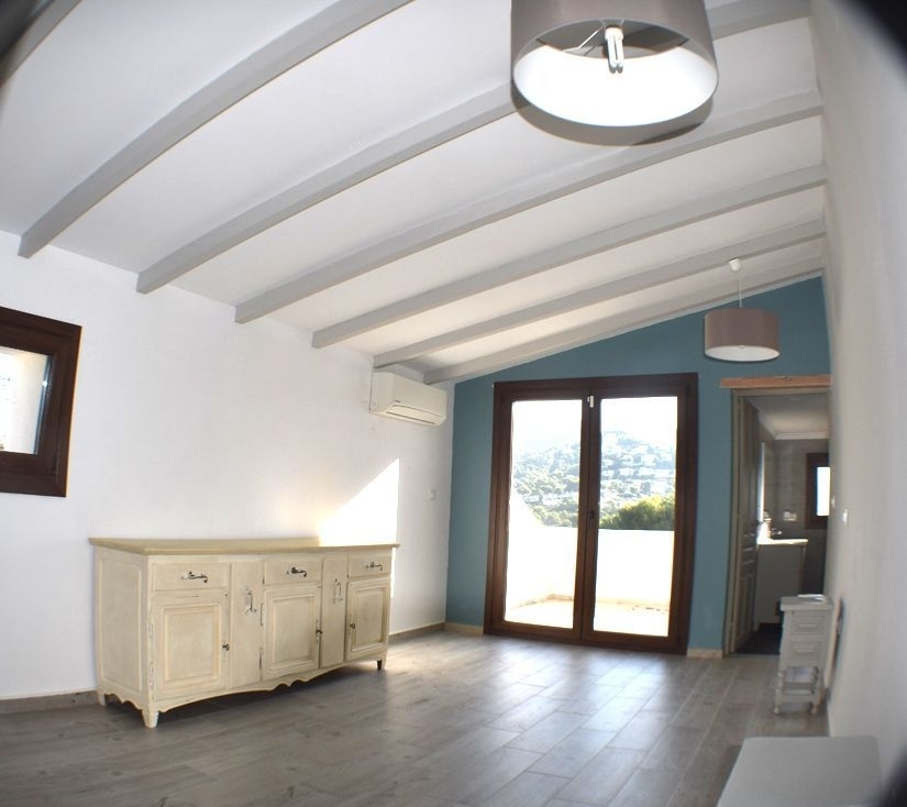 5 bed casa / chalet in Moraira