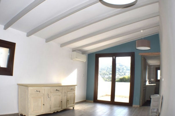 5 bed casa / chalet in Moraira