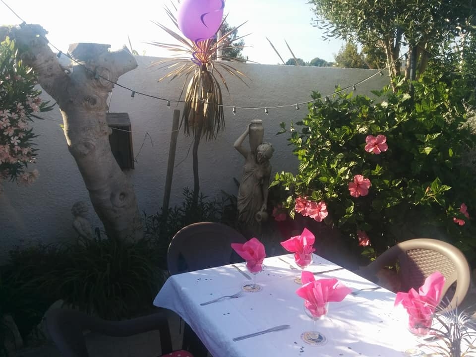 Rusty's Bar & Restaurant