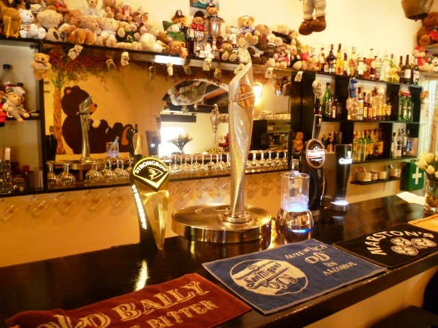 Rusty's Bar & Restaurant