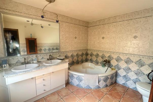 4 bed villa in Albir