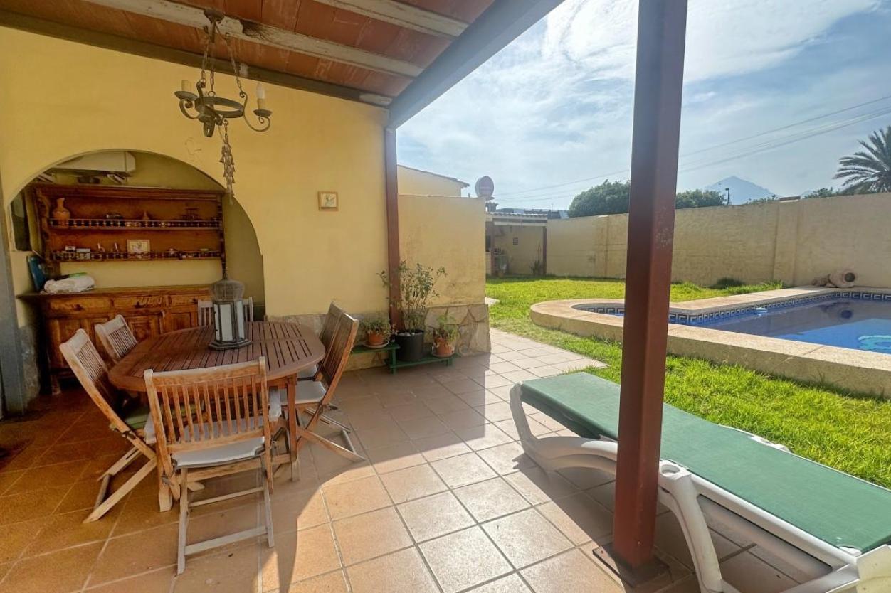 4 bed villa in Albir
