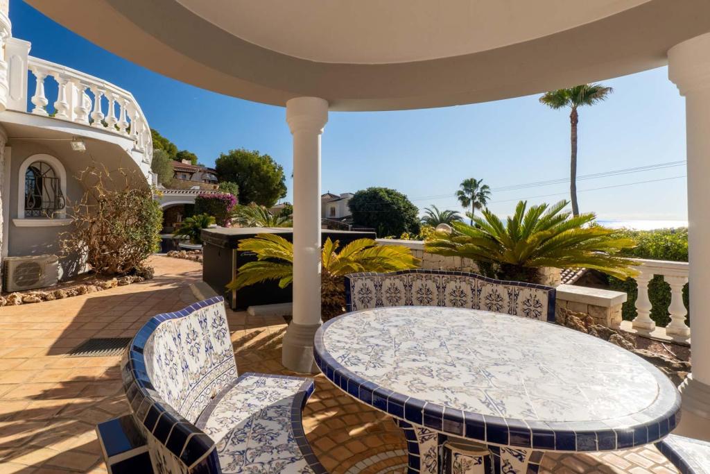 5 bed villa in Benissa