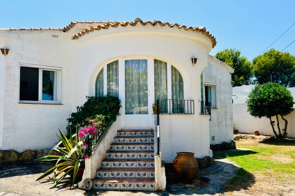 2 bed villa in Moraira