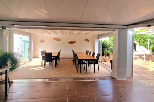 8 bed commercial premises in Denia