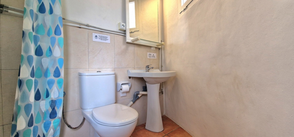 8 bed commercial premises in Denia