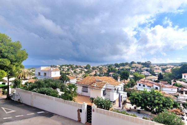 8 bed commercial premises in Denia