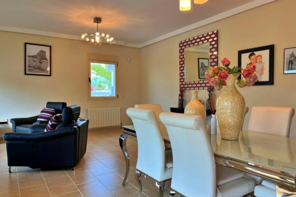 4 bed villa in Calpe