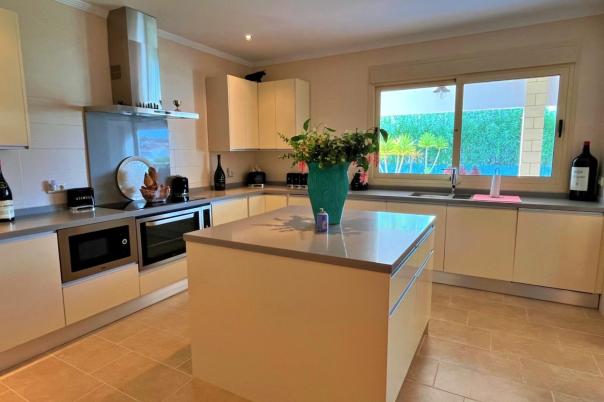 4 bed villa in Calpe