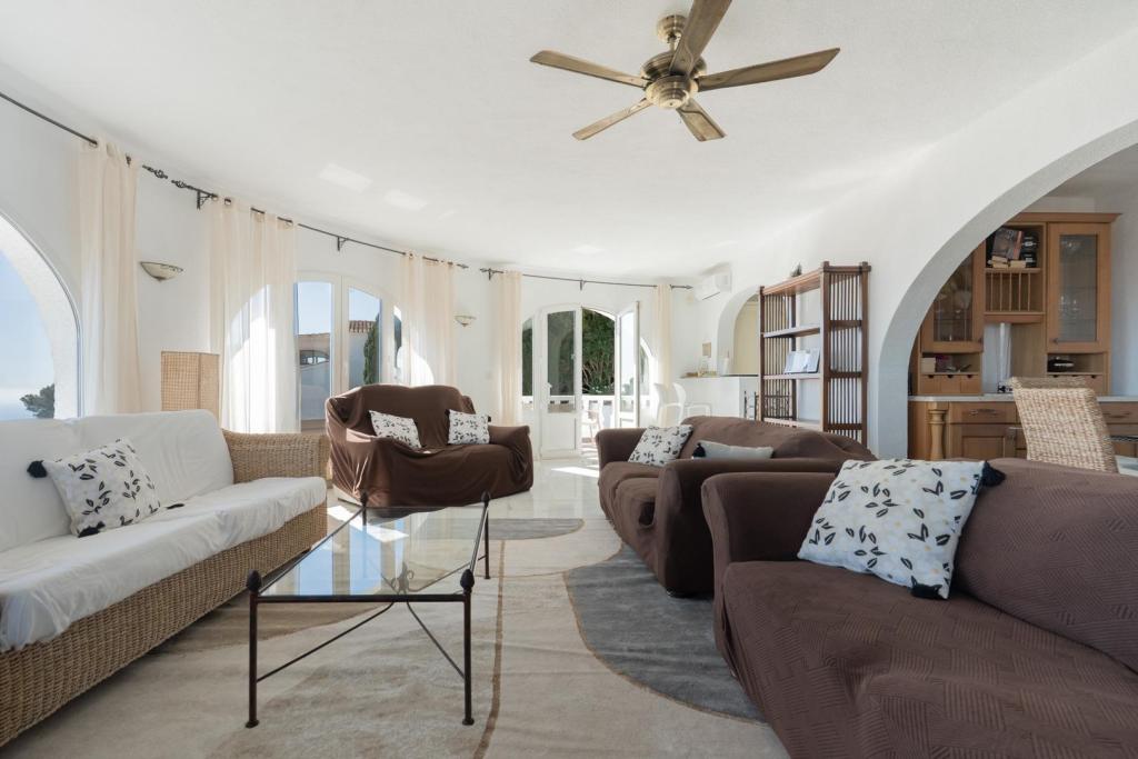 4 bed villa in Benitachell
