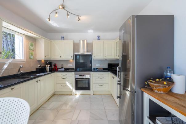 4 bed villa in Benitachell