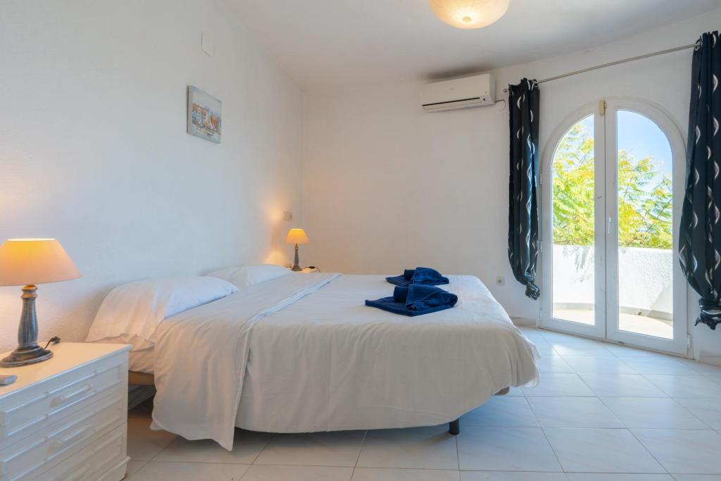 4 bed villa in Benitachell