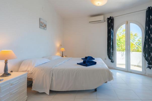 4 bed villa in Benitachell
