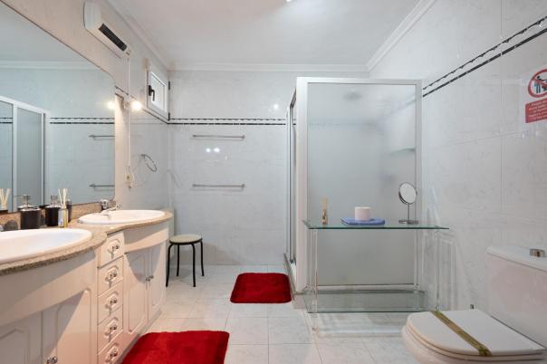 4 bed villa in Benitachell
