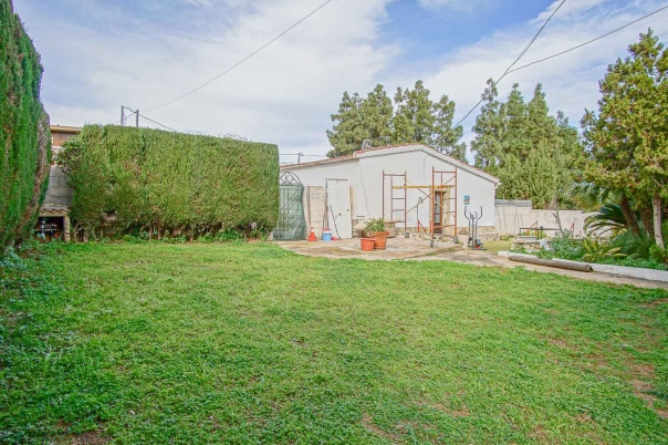 6 bed villa in Denia