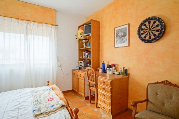 6 bed villa in Denia