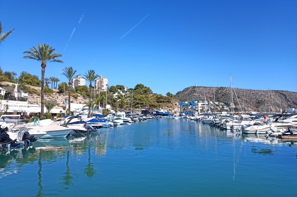 Ferrando Inmobiliaria Moraira - Property Sales & Rentals